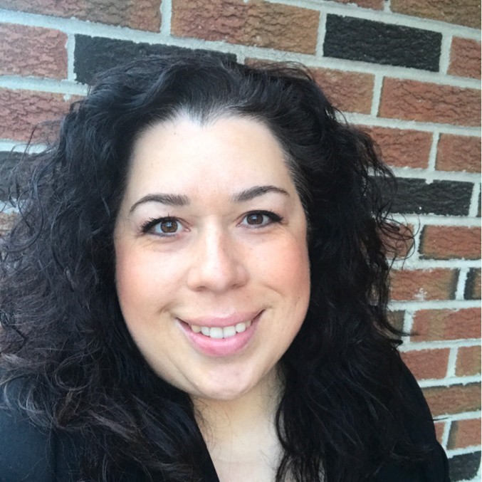 <hr></hr>Suset Silva
<br>VP, Culture, Communications & Engagement
<br>LifeLabs
